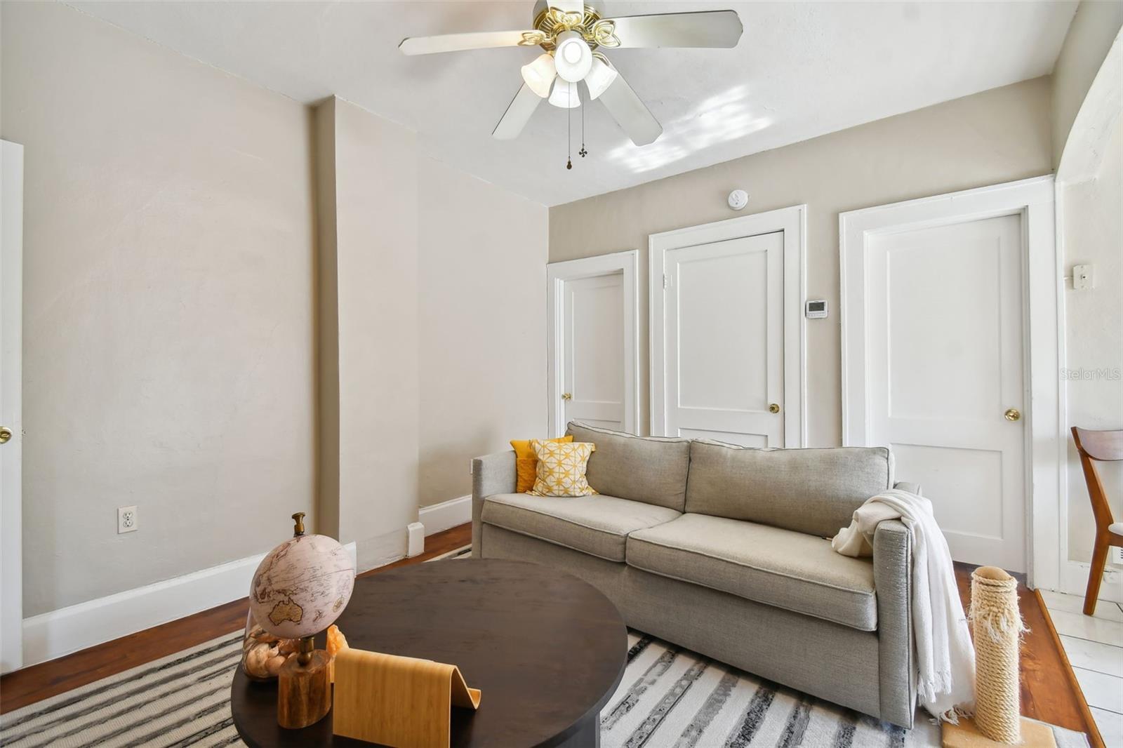 Image 32 of 48 For 2445 2nd Avenue N 4