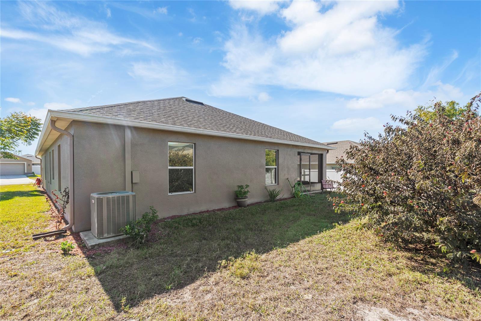 Image 38 of 43 For 10111 Penwood Way