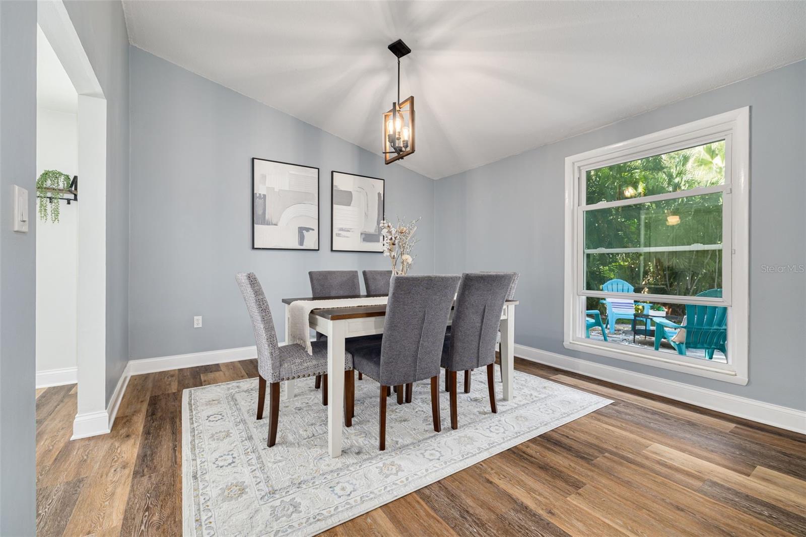 Image 9 of 31 For 271 Sweetgum Court