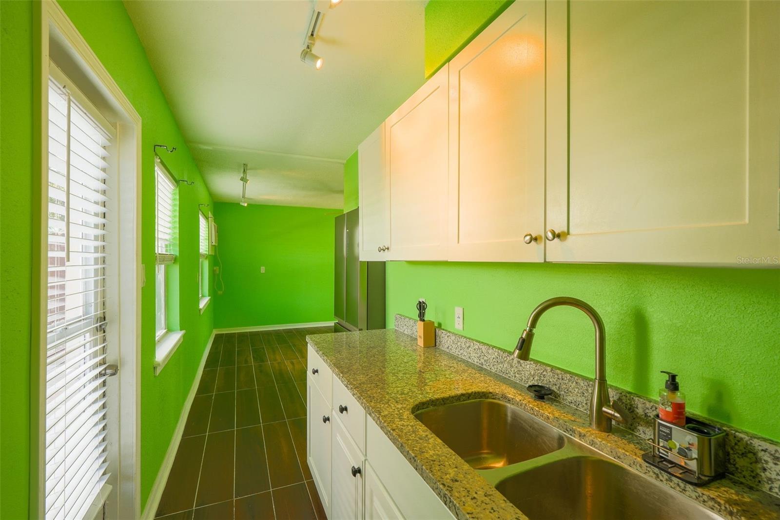 Image 11 of 32 For 115 145th Avenue E 3