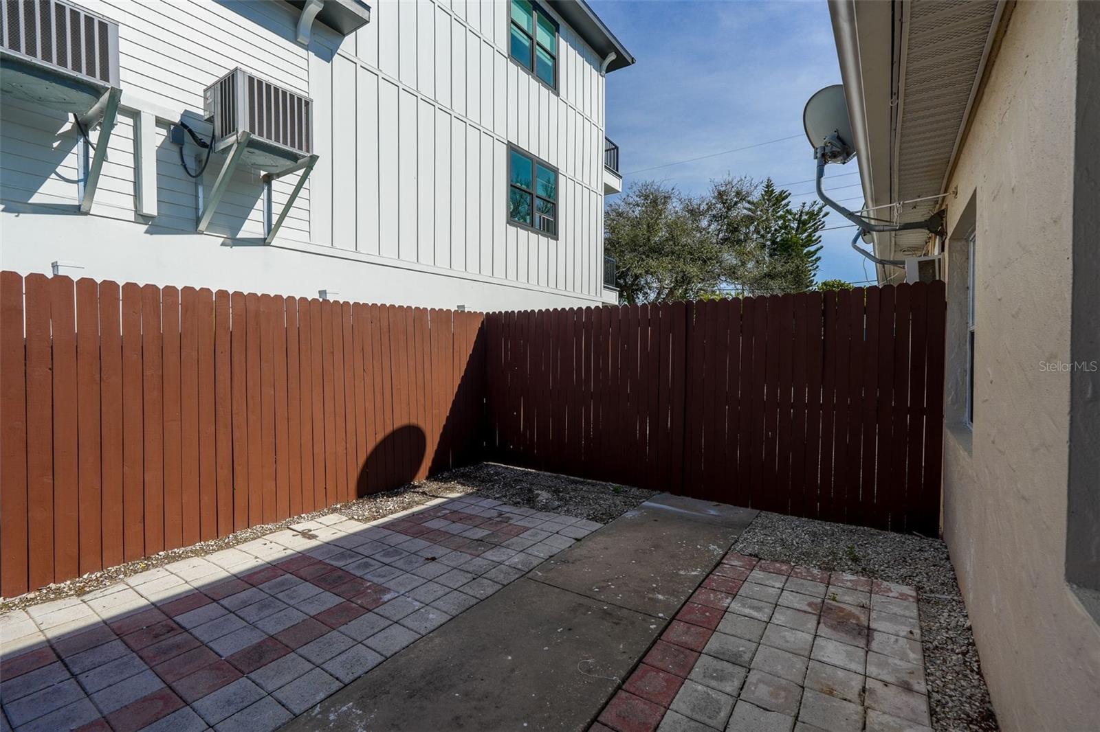 Image 20 of 32 For 115 145th Avenue E 3