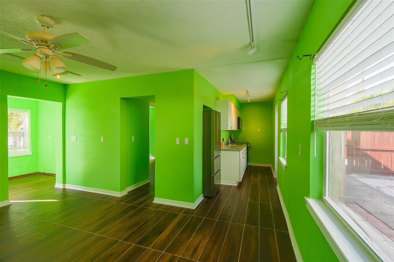 Image 7 of 32 For 115 145th Avenue E 3