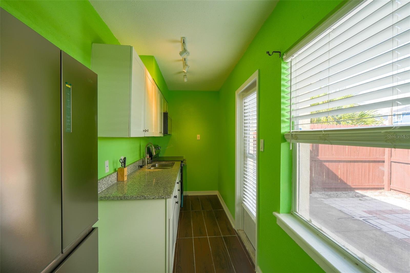 Image 9 of 32 For 115 145th Avenue E 3