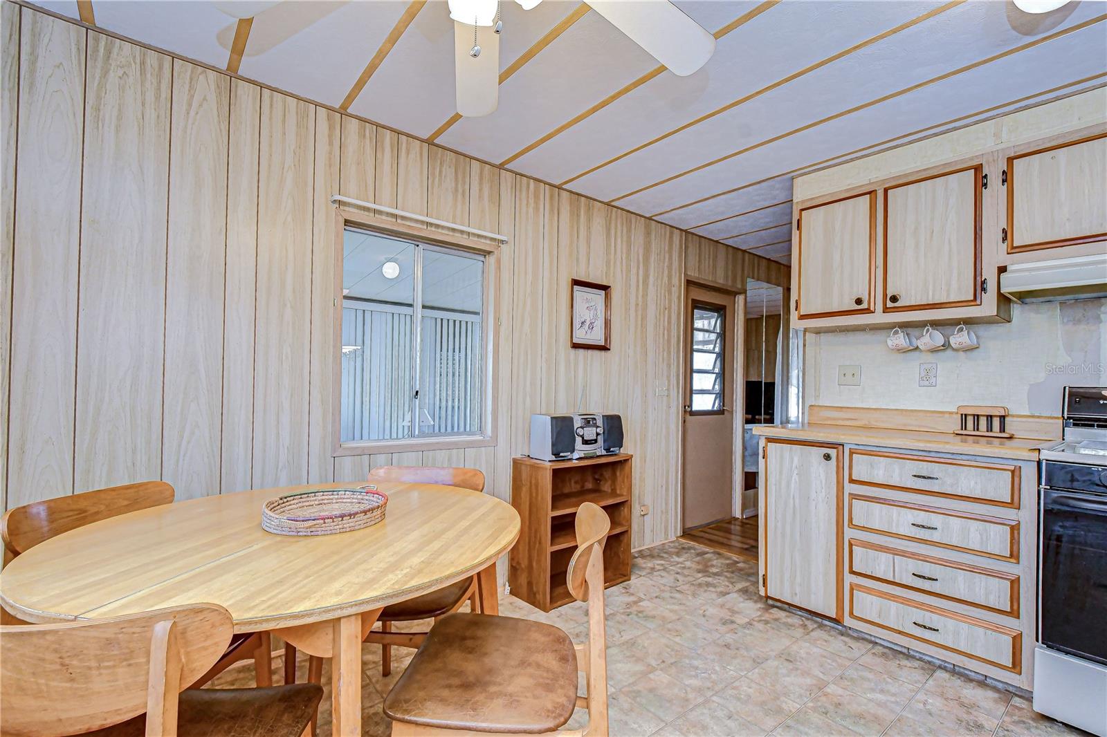 Image 20 of 38 For 35023 Zephyr Shores Drive