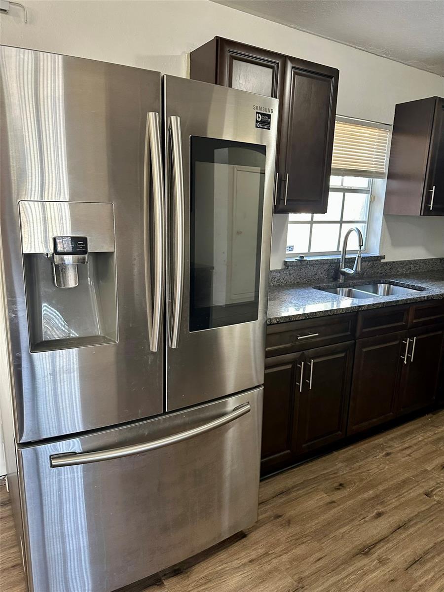 Image 17 of 76 For 820 Martin L King Jr Avenue