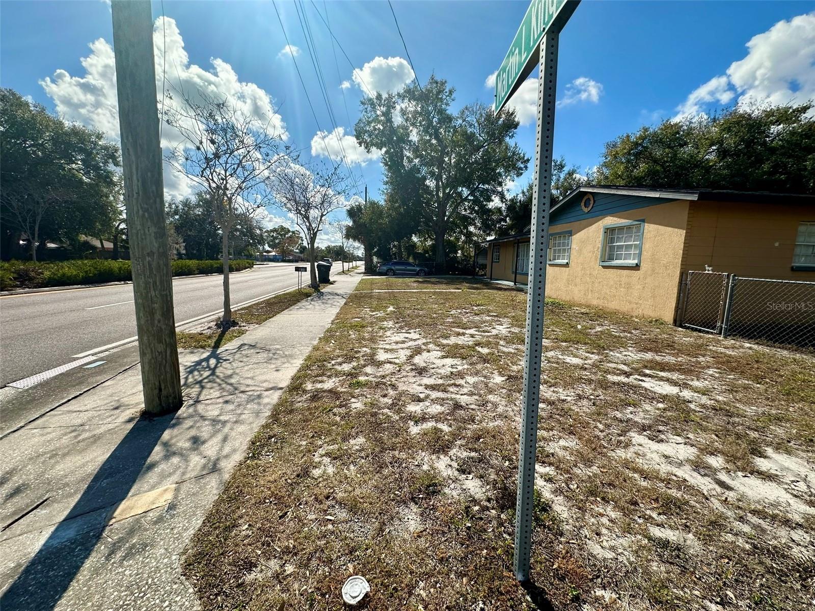 Image 19 of 76 For 820 Martin L King Jr Avenue