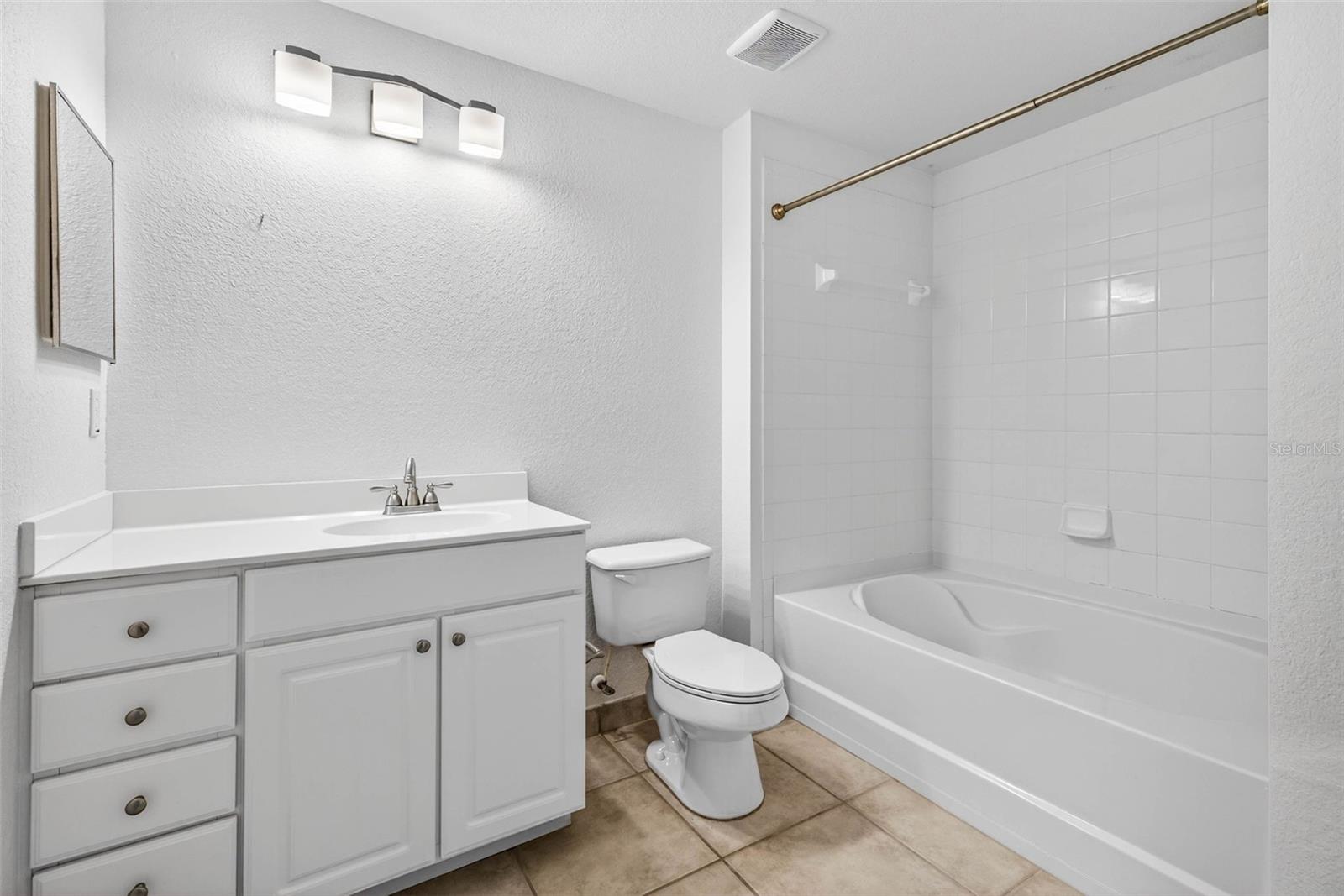 Image 31 of 48 For 9836 Park Village Drive