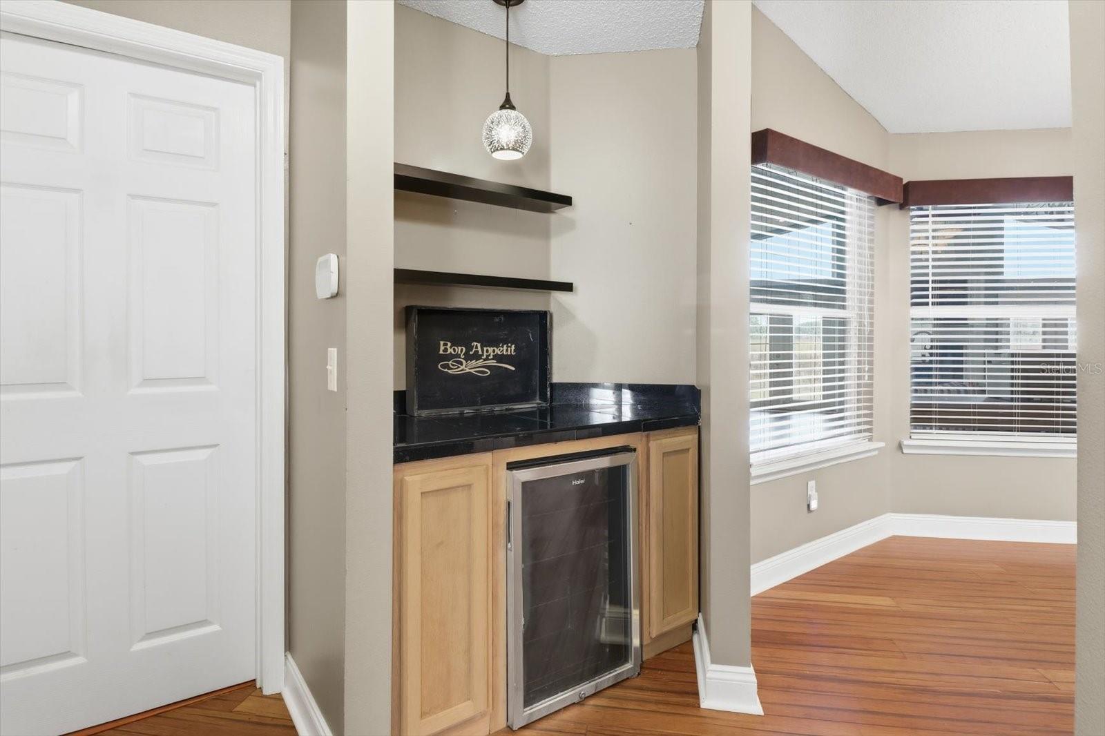 Image 21 of 44 For 8921 Sweetwater Drive