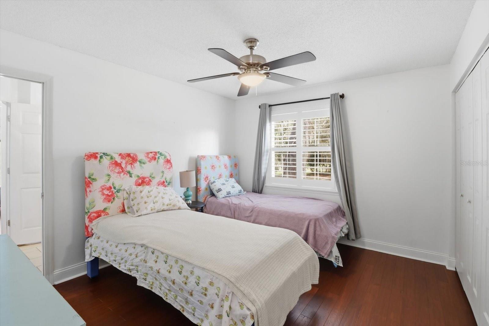 Image 28 of 44 For 8921 Sweetwater Drive