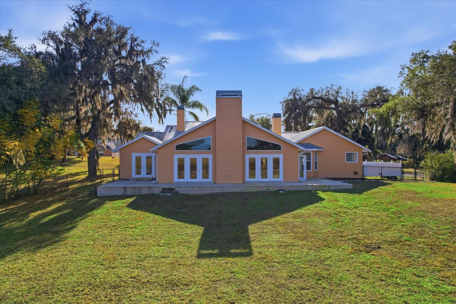 Image 41 of 44 For 8921 Sweetwater Drive