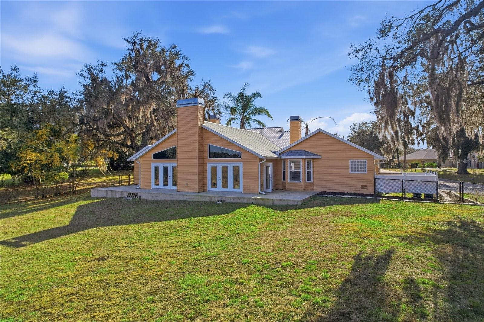 Image 42 of 44 For 8921 Sweetwater Drive