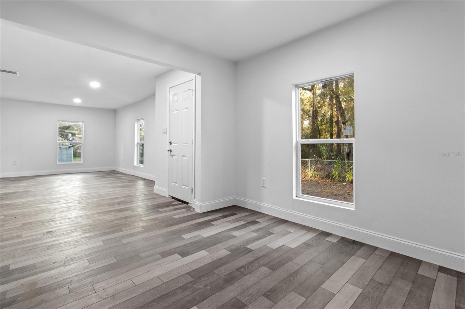 Image 8 of 28 For 18186 Ferry Avenue