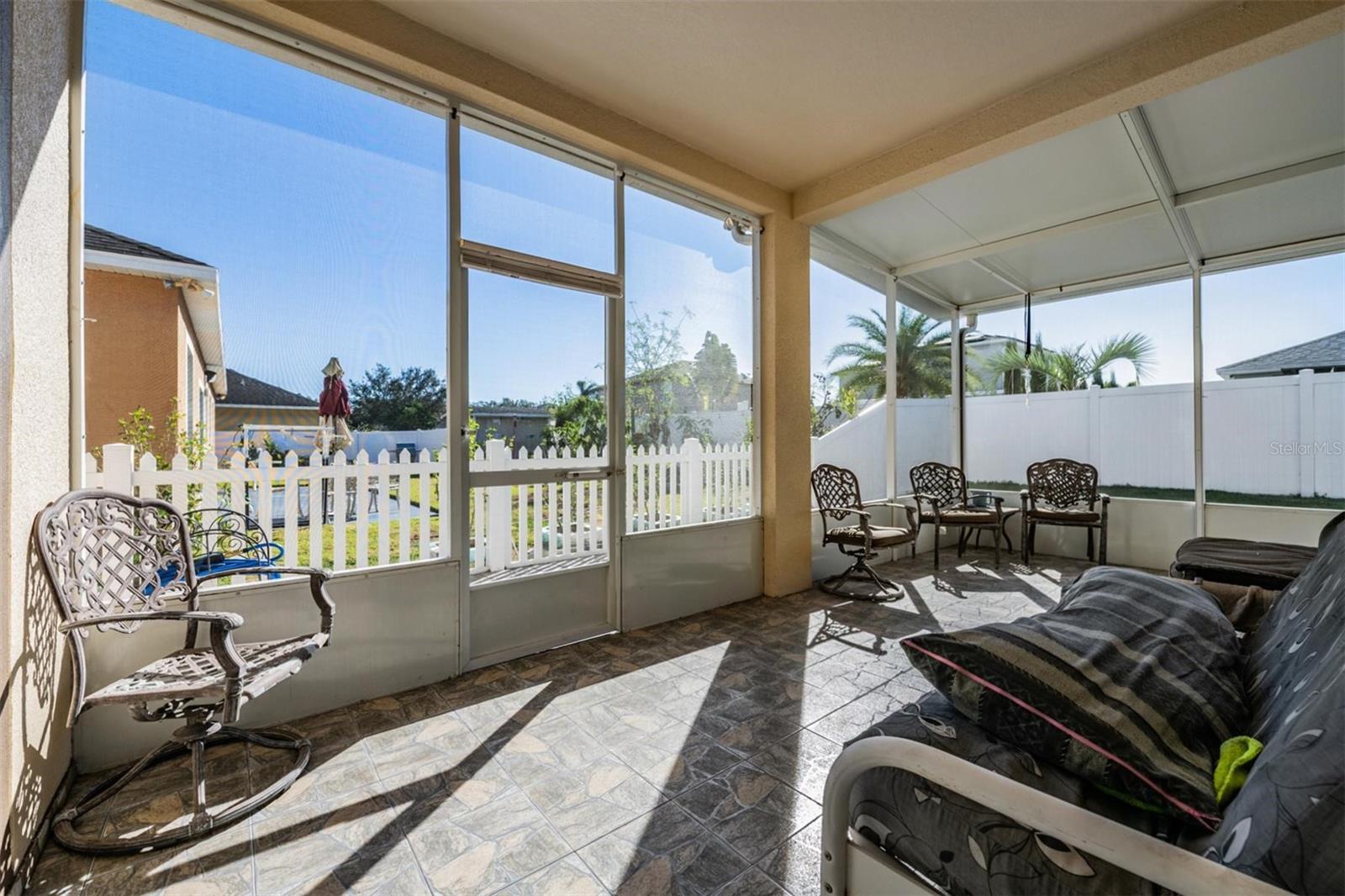 Image 27 of 39 For 4712 Doyle Drive