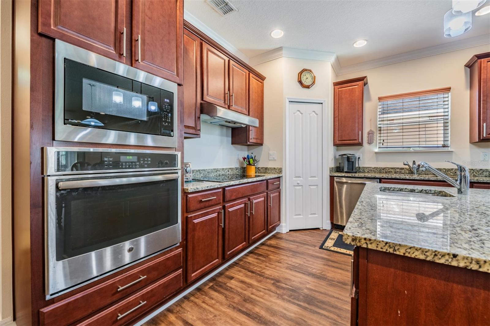 Image 7 of 39 For 4712 Doyle Drive