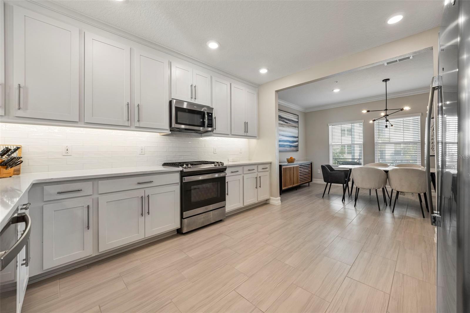 Image 19 of 83 For 5351 Bridge Street 2