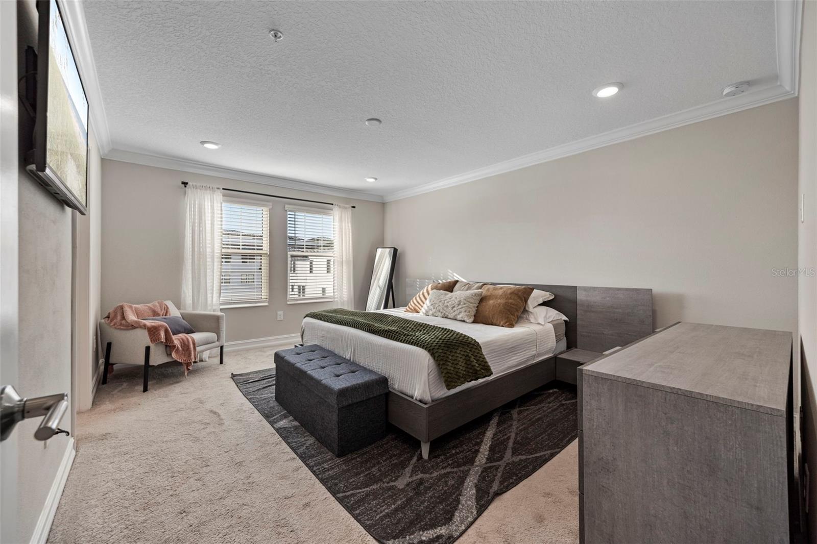 Image 36 of 83 For 5351 Bridge Street 2