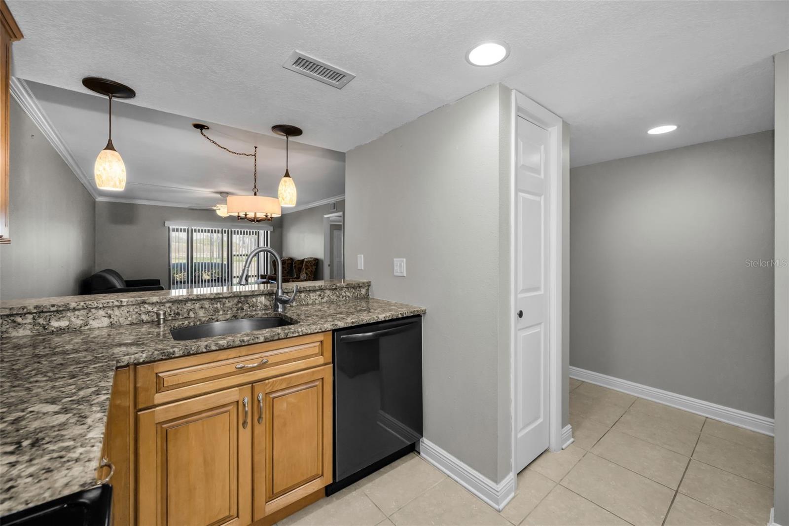 Image 13 of 55 For 103 Camille Court 51