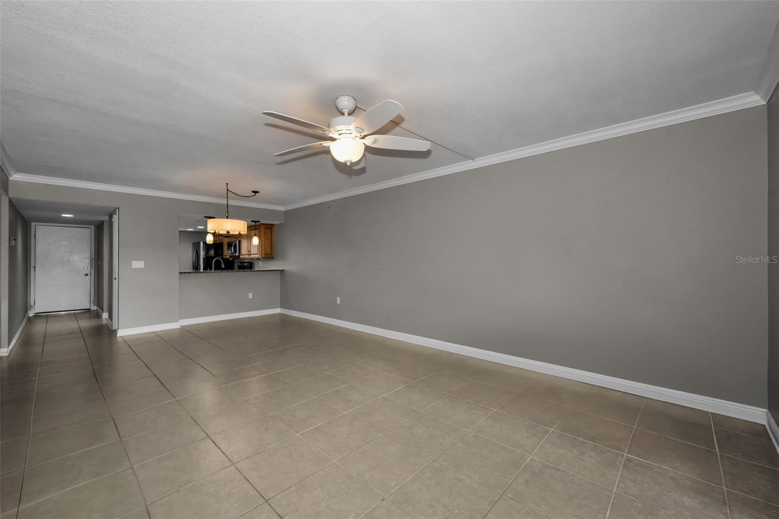 Image 18 of 55 For 103 Camille Court 51