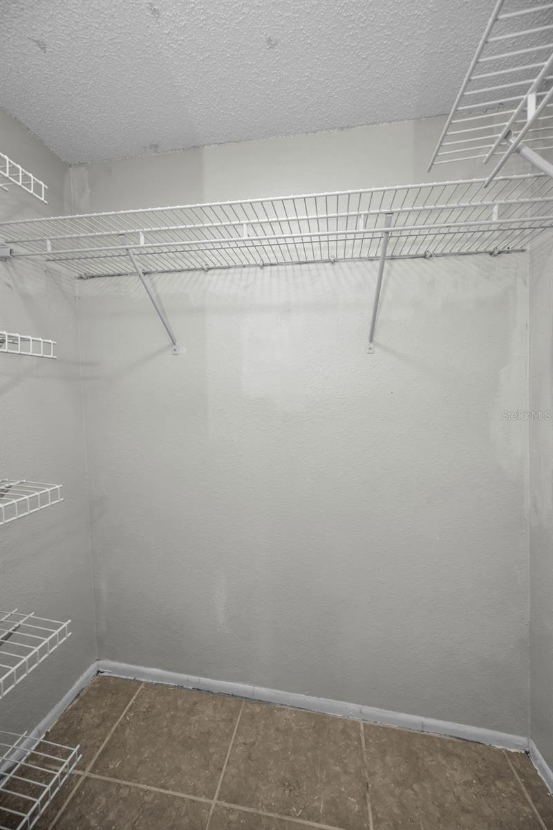 Image 32 of 55 For 103 Camille Court 51