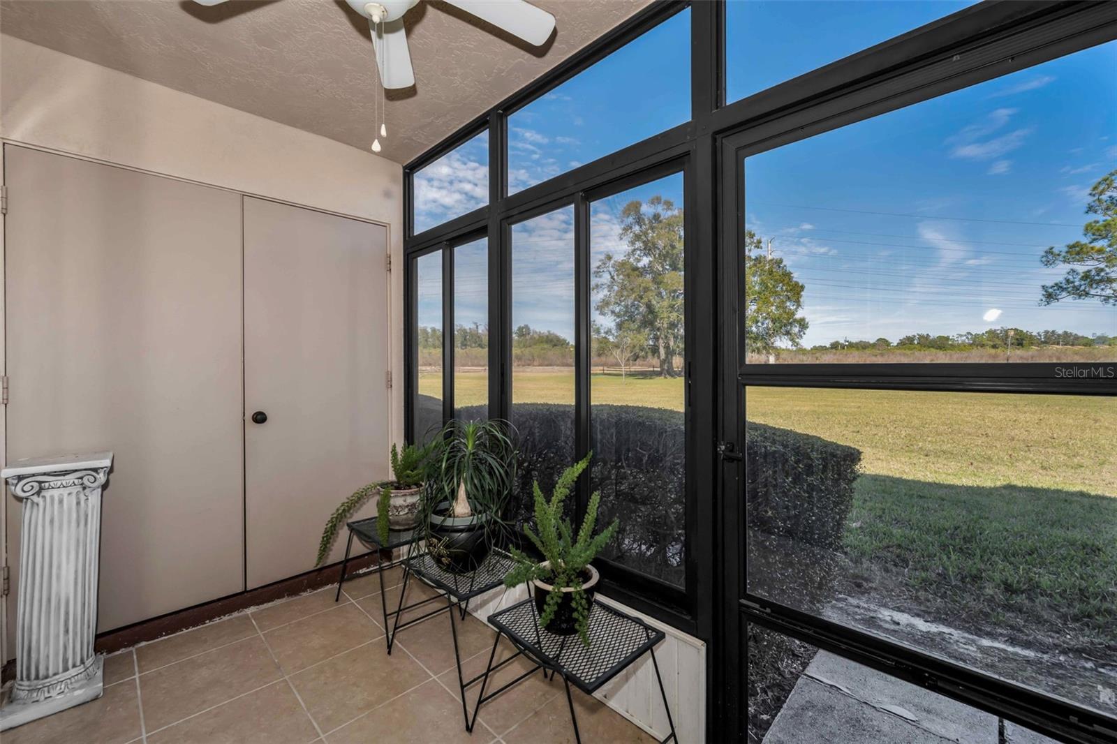 Image 37 of 55 For 103 Camille Court 51