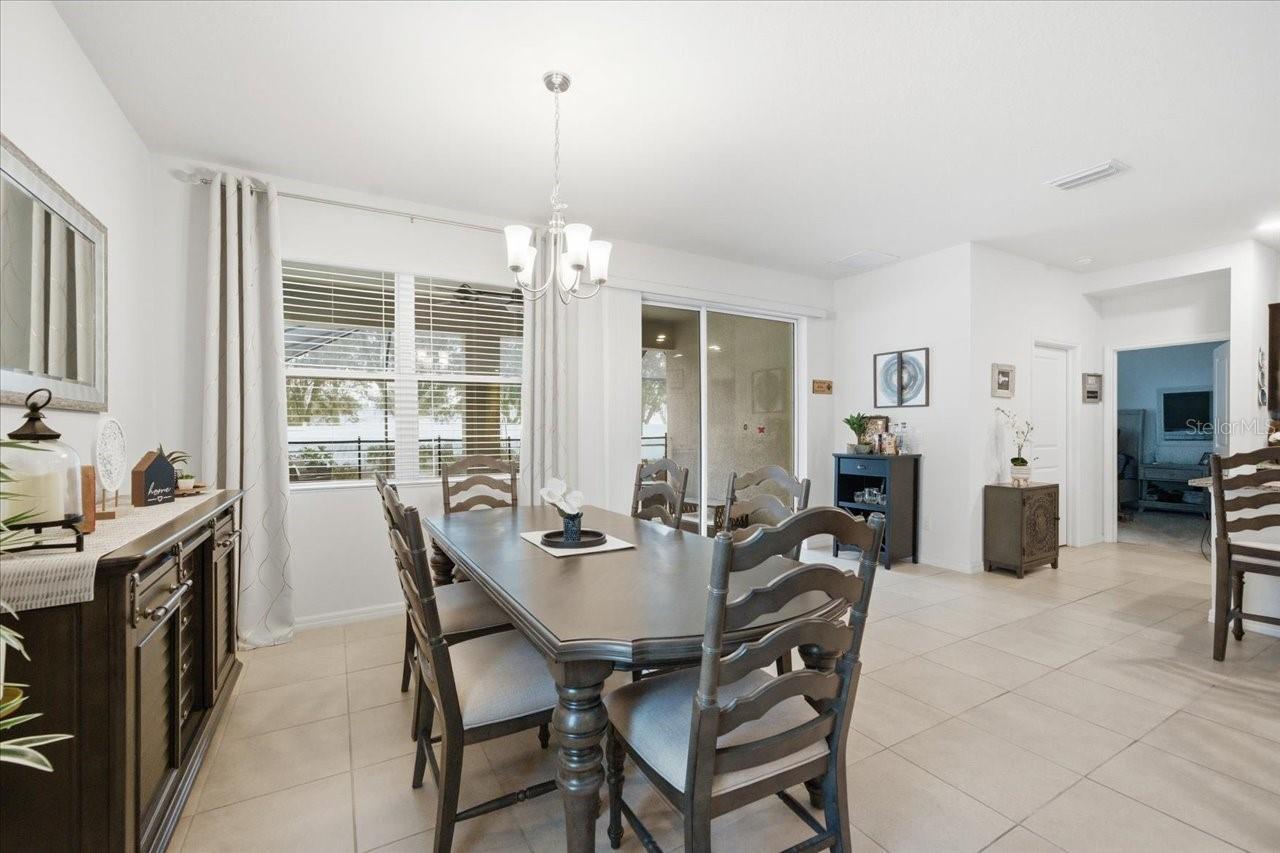 Image 23 of 54 For 13766 Hunting Creek Place