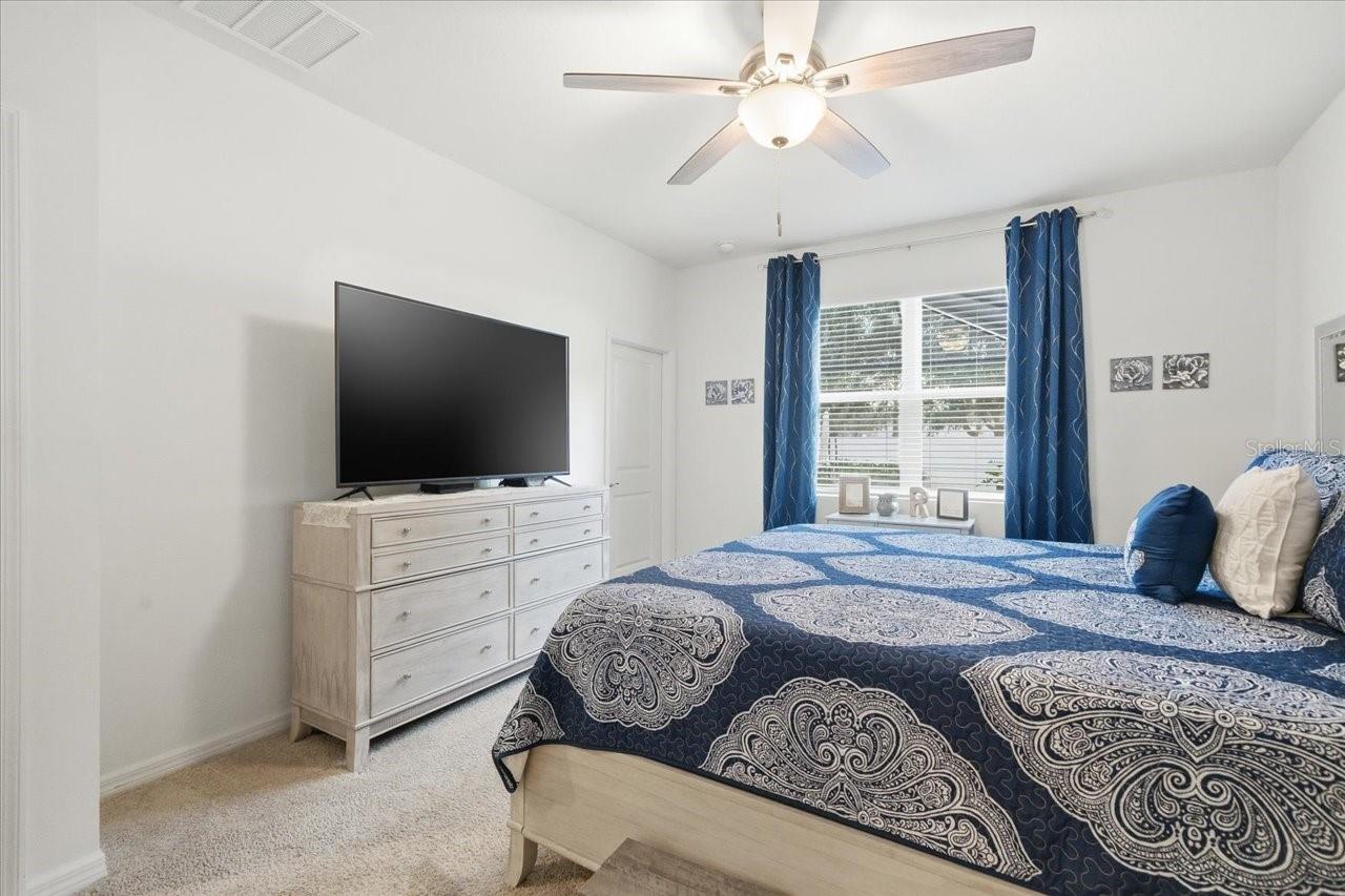 Image 29 of 54 For 13766 Hunting Creek Place