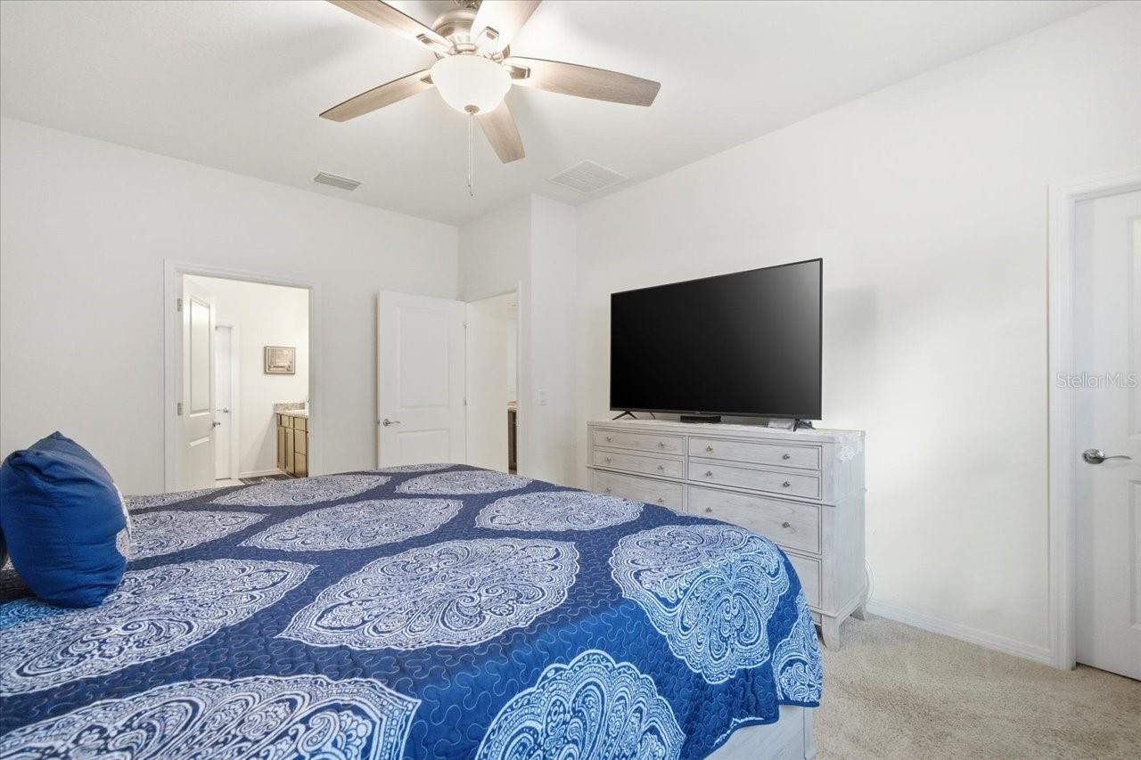 Image 30 of 54 For 13766 Hunting Creek Place