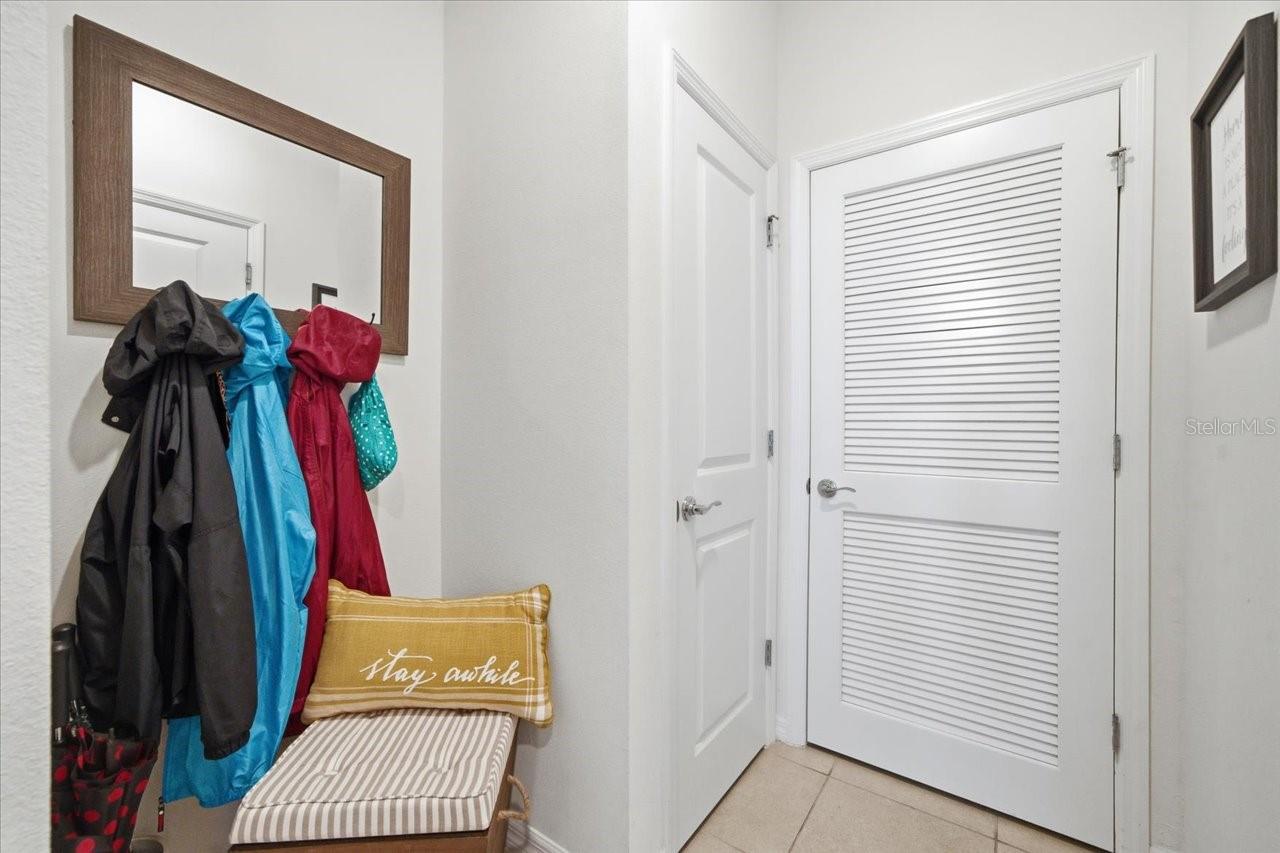 Image 5 of 54 For 13766 Hunting Creek Place