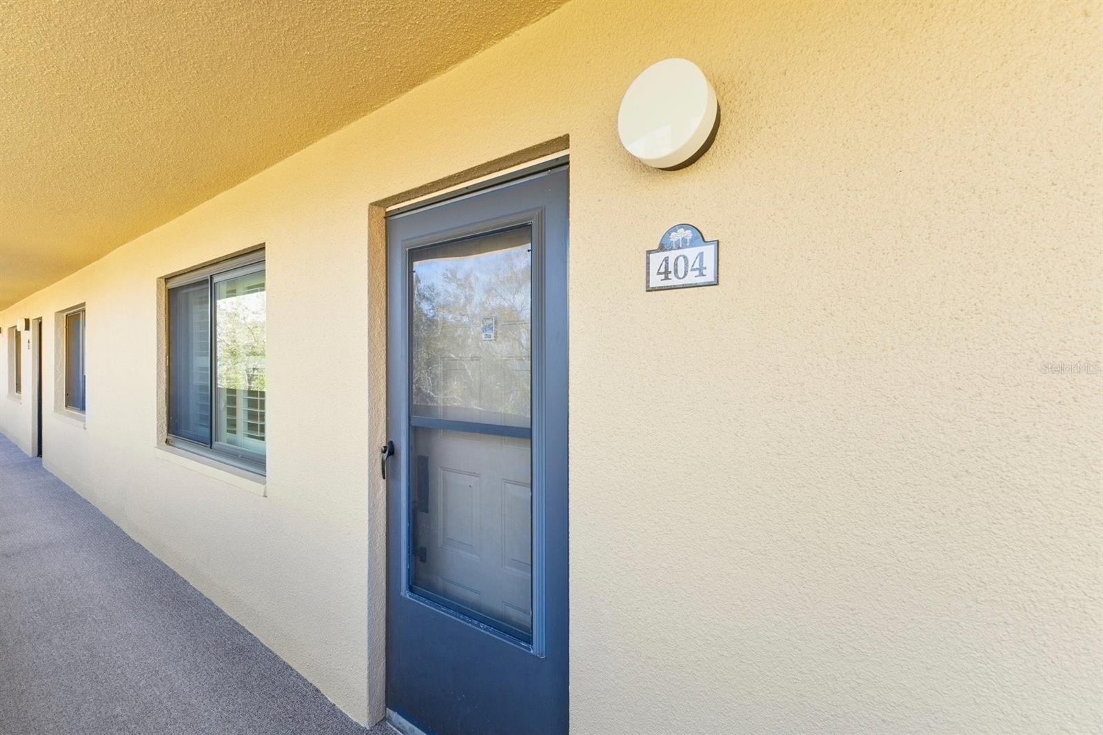 Image 45 of 75 For 3076 Eastland Boulevard 404