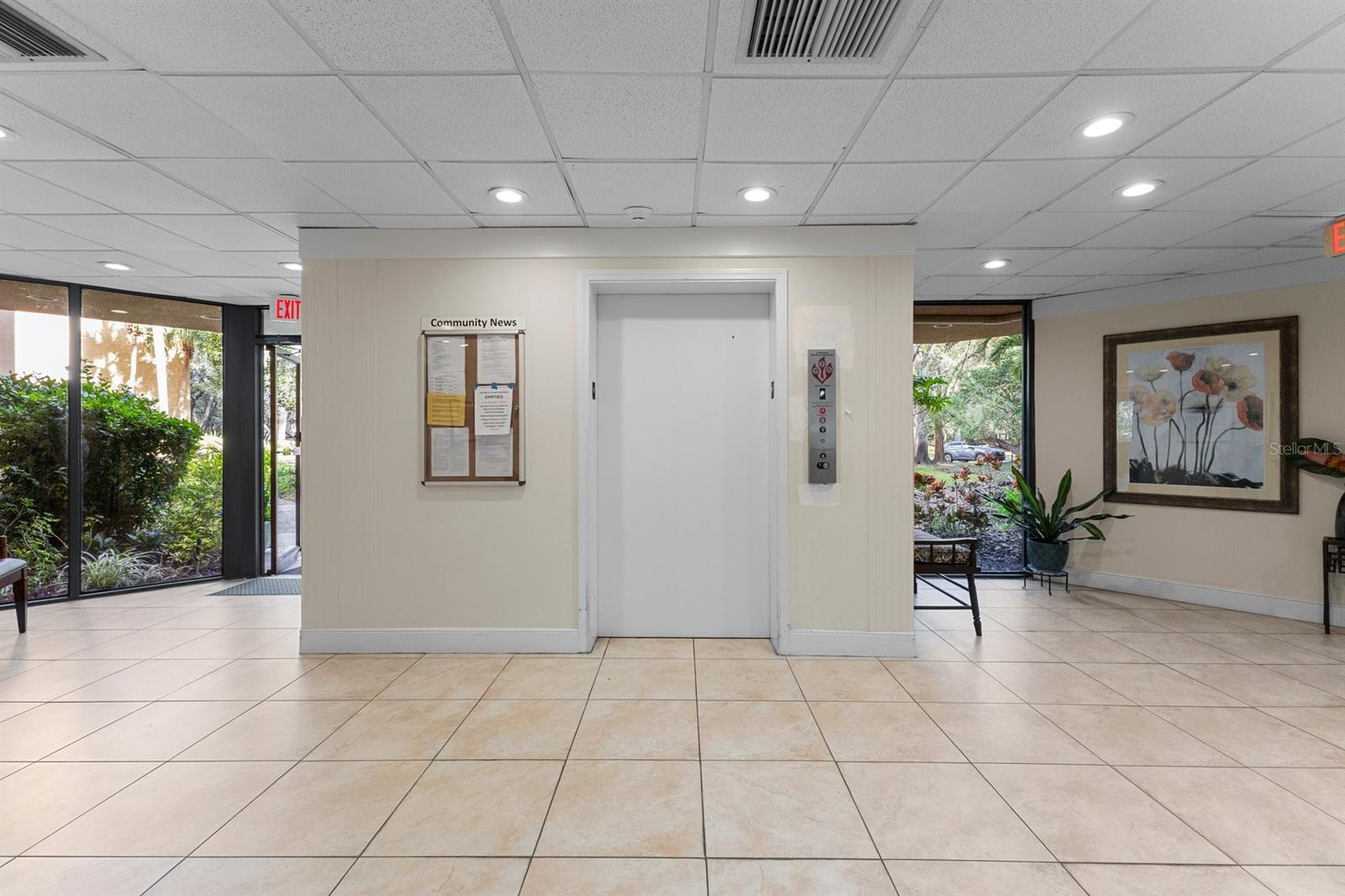 Image 53 of 75 For 3076 Eastland Boulevard 404