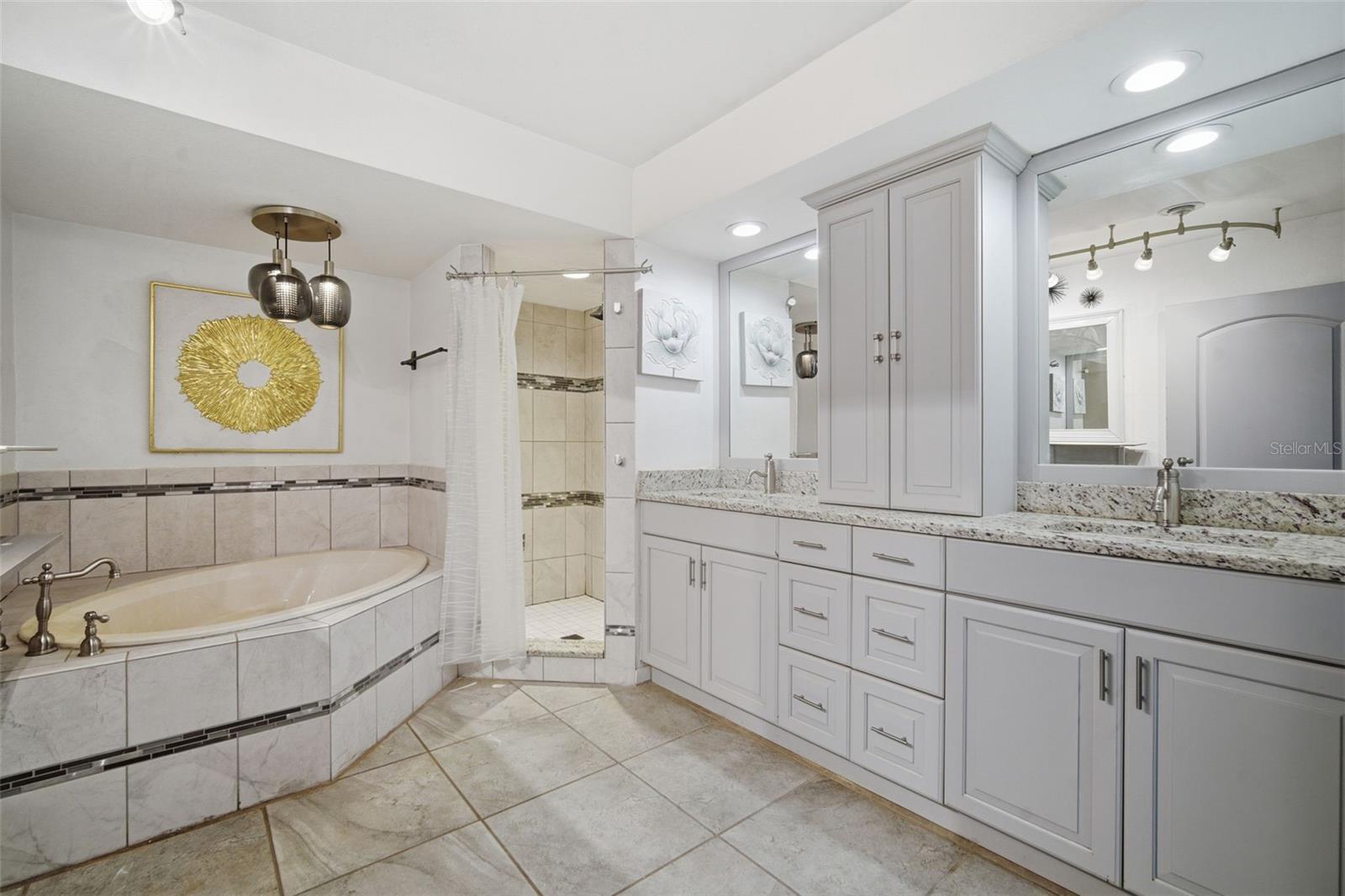 Image 26 of 85 For 4408 Bay To Bay Boulevard