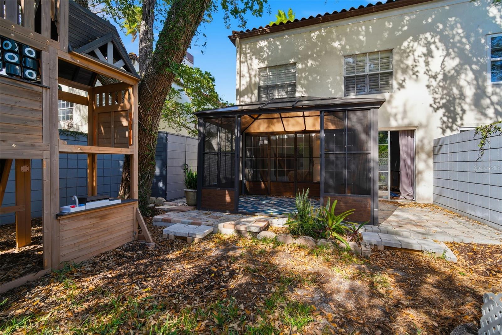 Image 38 of 85 For 4408 Bay To Bay Boulevard