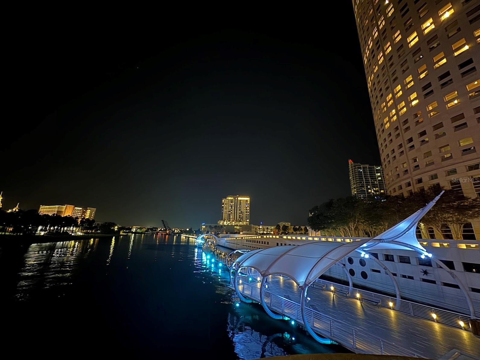 Image 41 of 85 For 4408 Bay To Bay Boulevard