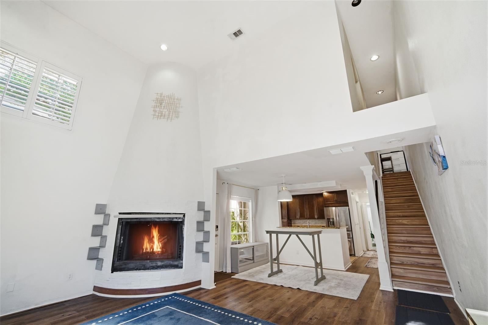 Image 7 of 85 For 4408 Bay To Bay Boulevard