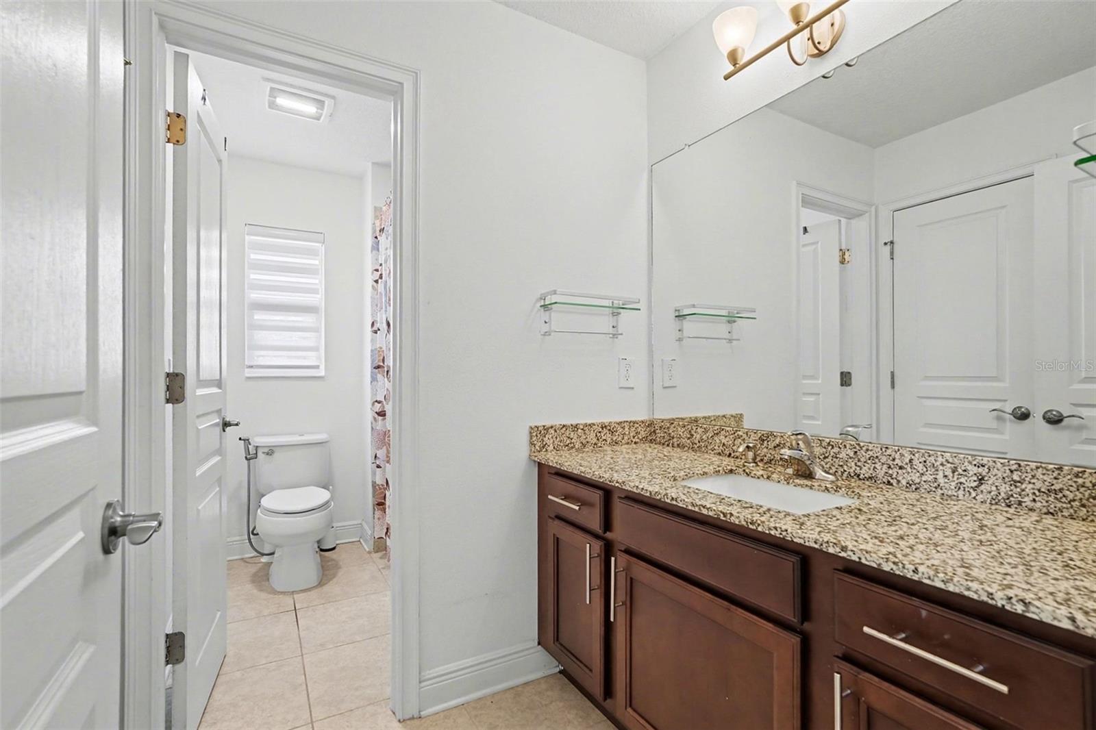 Image 25 of 39 For 1903 State Street