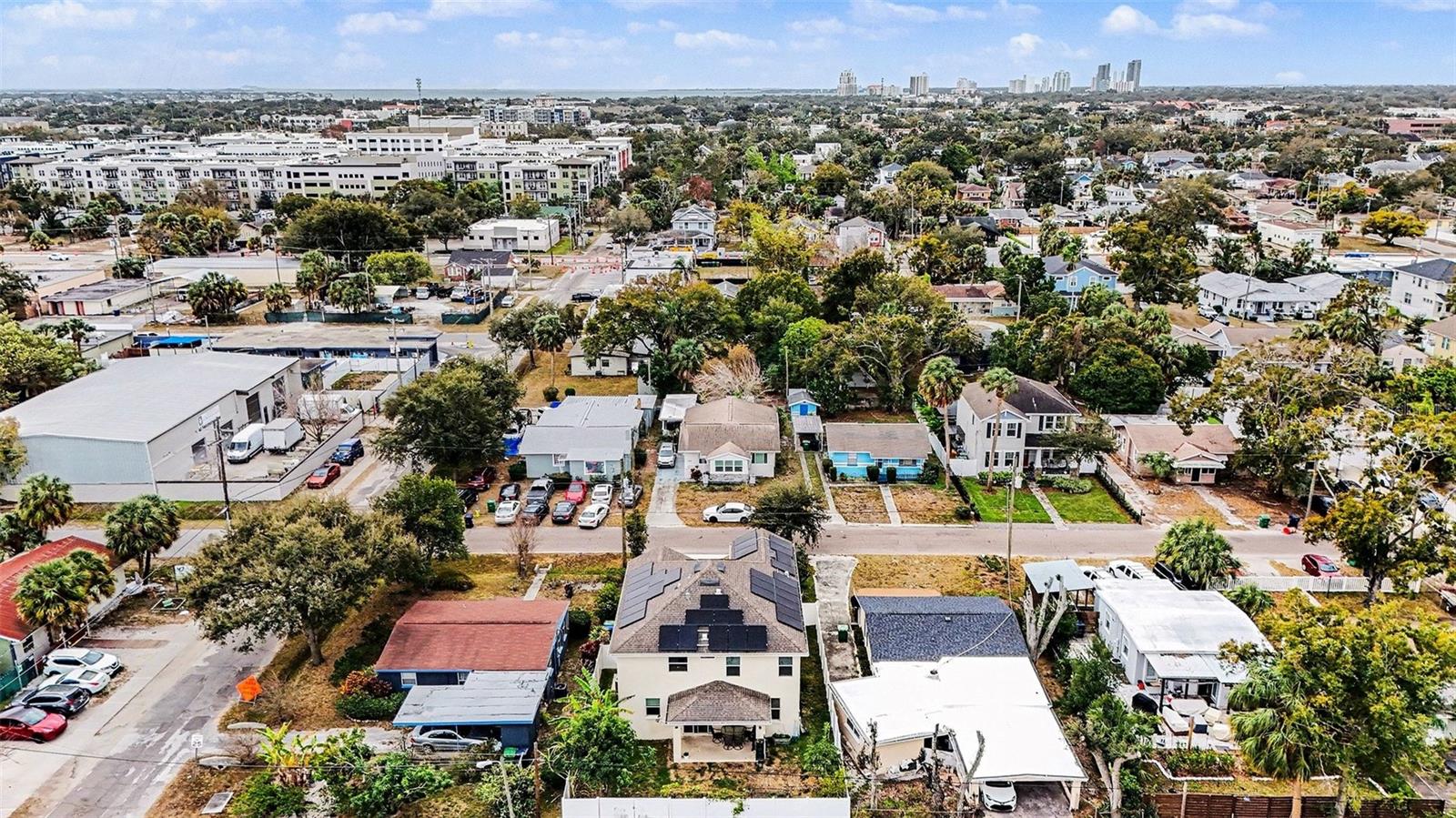 Image 37 of 39 For 1903 State Street