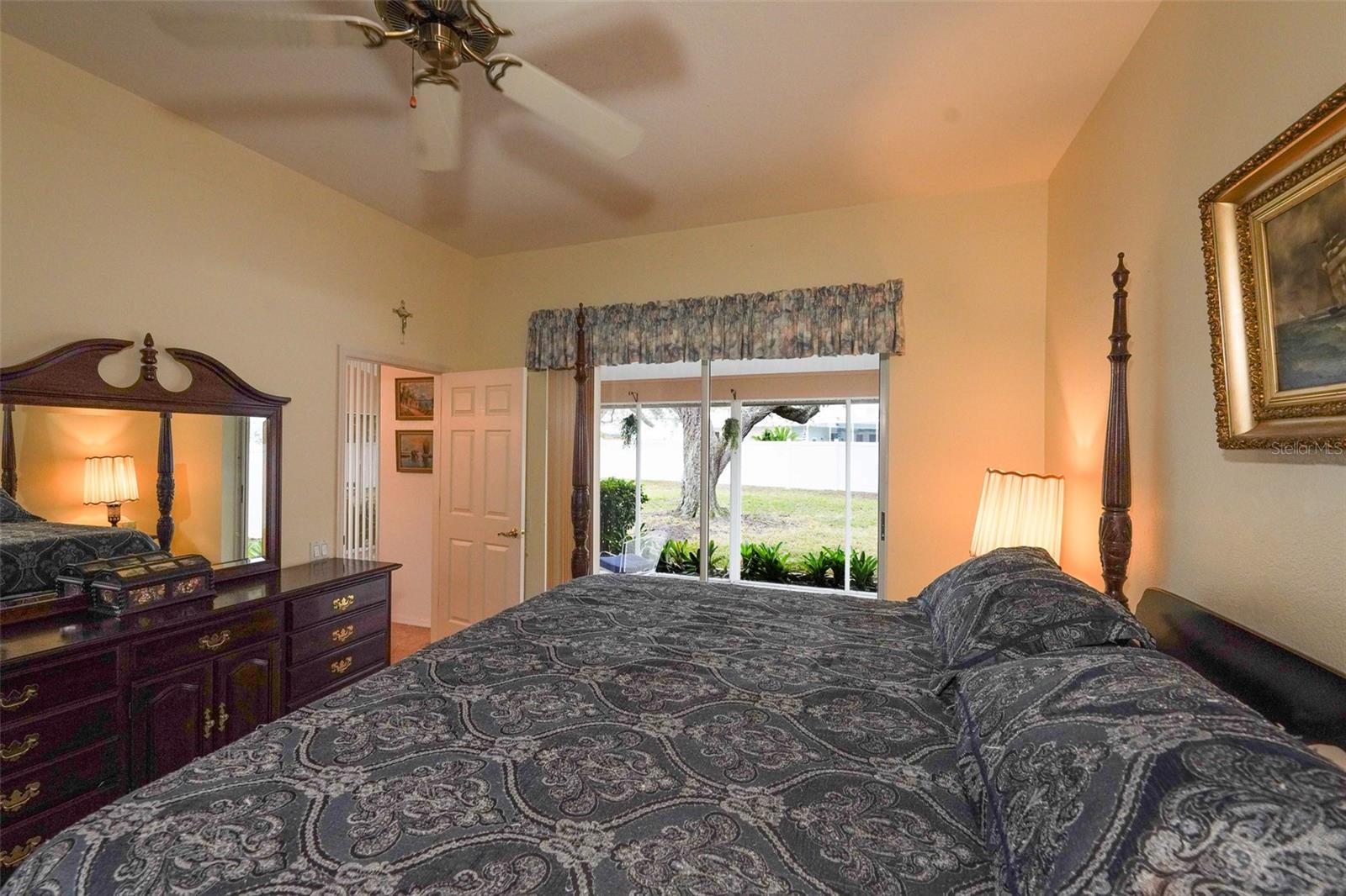 Image 15 of 32 For 7340 Flyway Drive