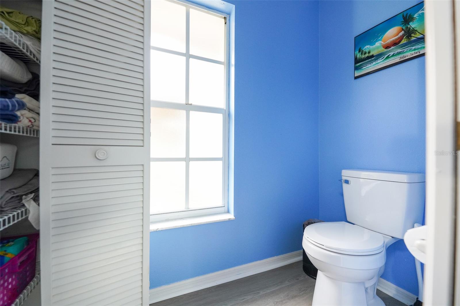 Image 18 of 32 For 7340 Flyway Drive