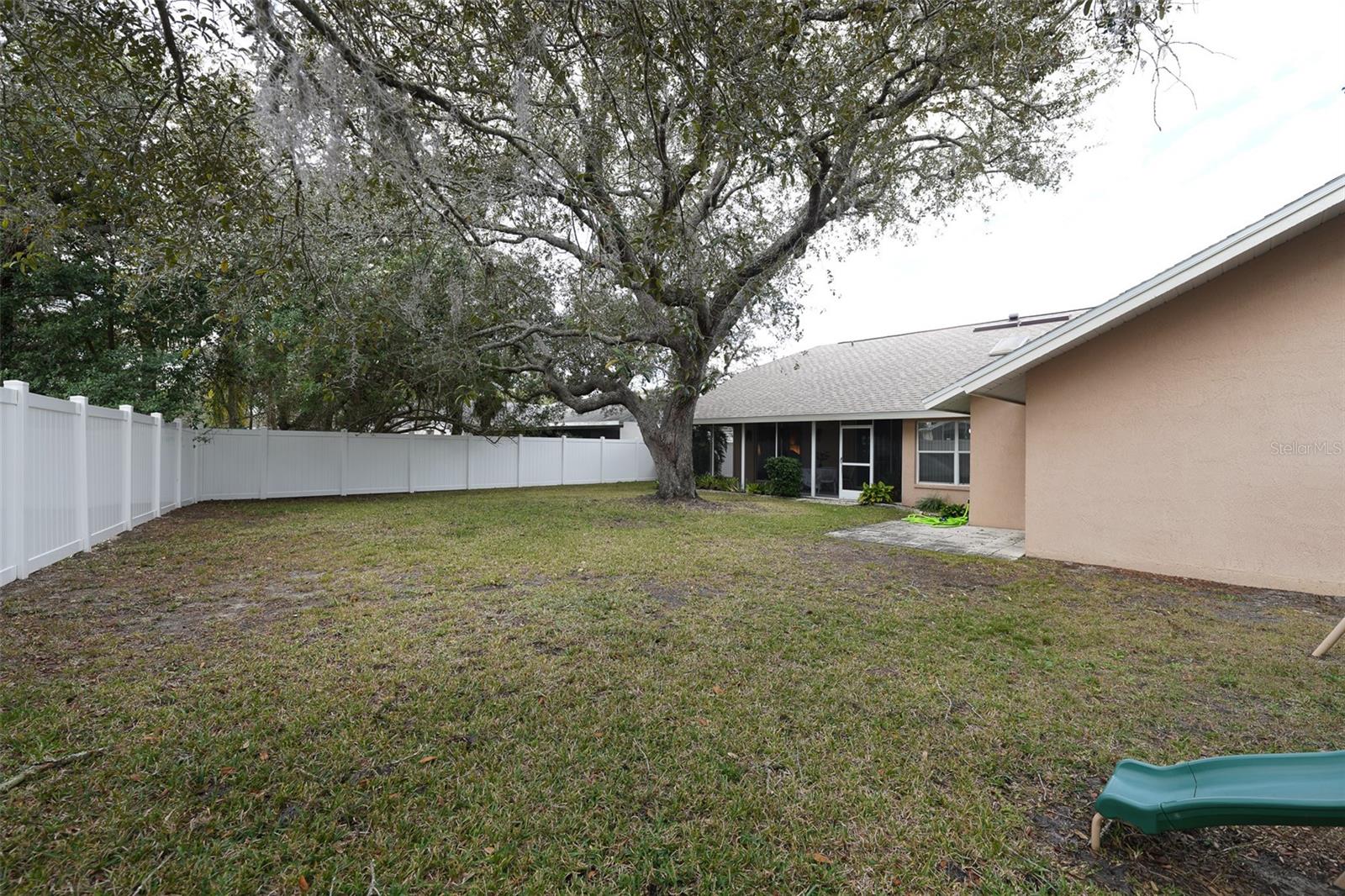 Image 31 of 32 For 7340 Flyway Drive