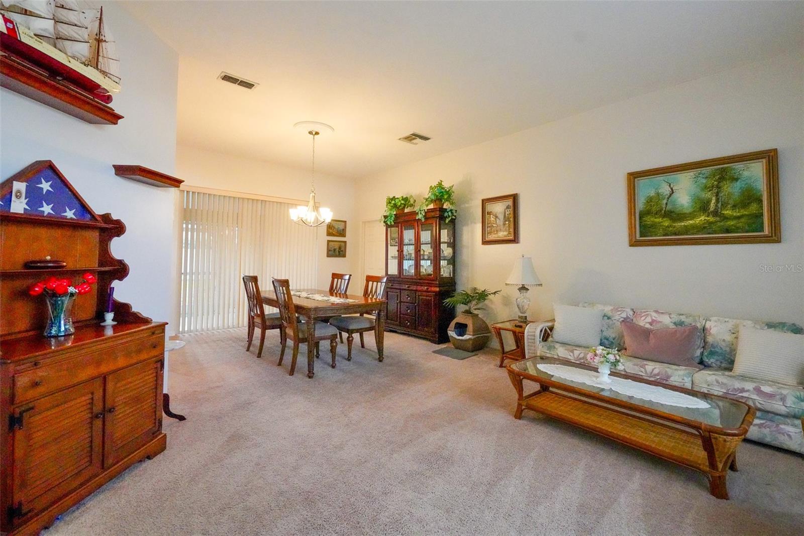 Image 4 of 32 For 7340 Flyway Drive