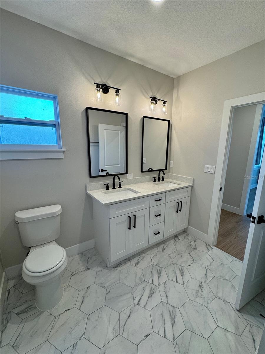 Image 12 of 15 For 1516 59th Street N