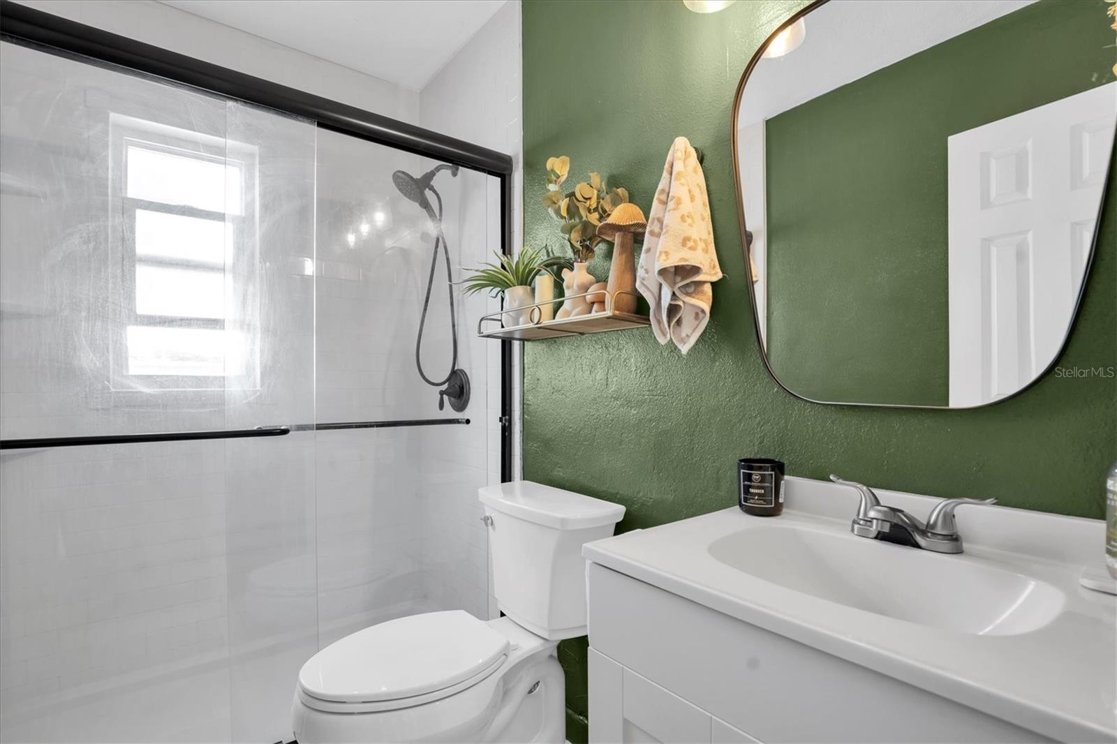 Image 10 of 30 For 4929 36th Avenue N