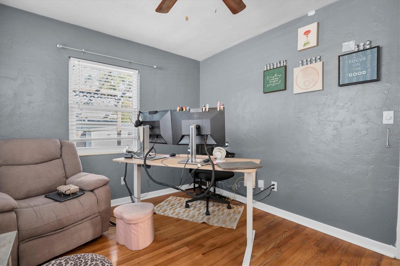 Image 14 of 30 For 4929 36th Avenue N