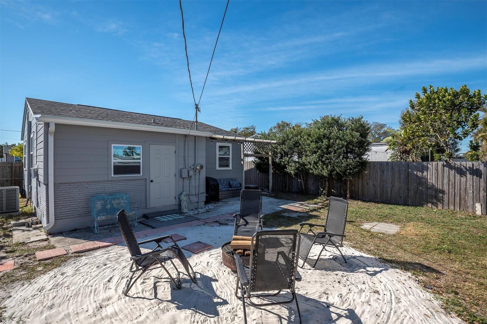 Image 25 of 30 For 4929 36th Avenue N