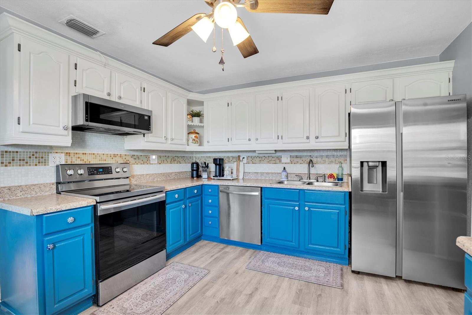 Image 7 of 30 For 4929 36th Avenue N