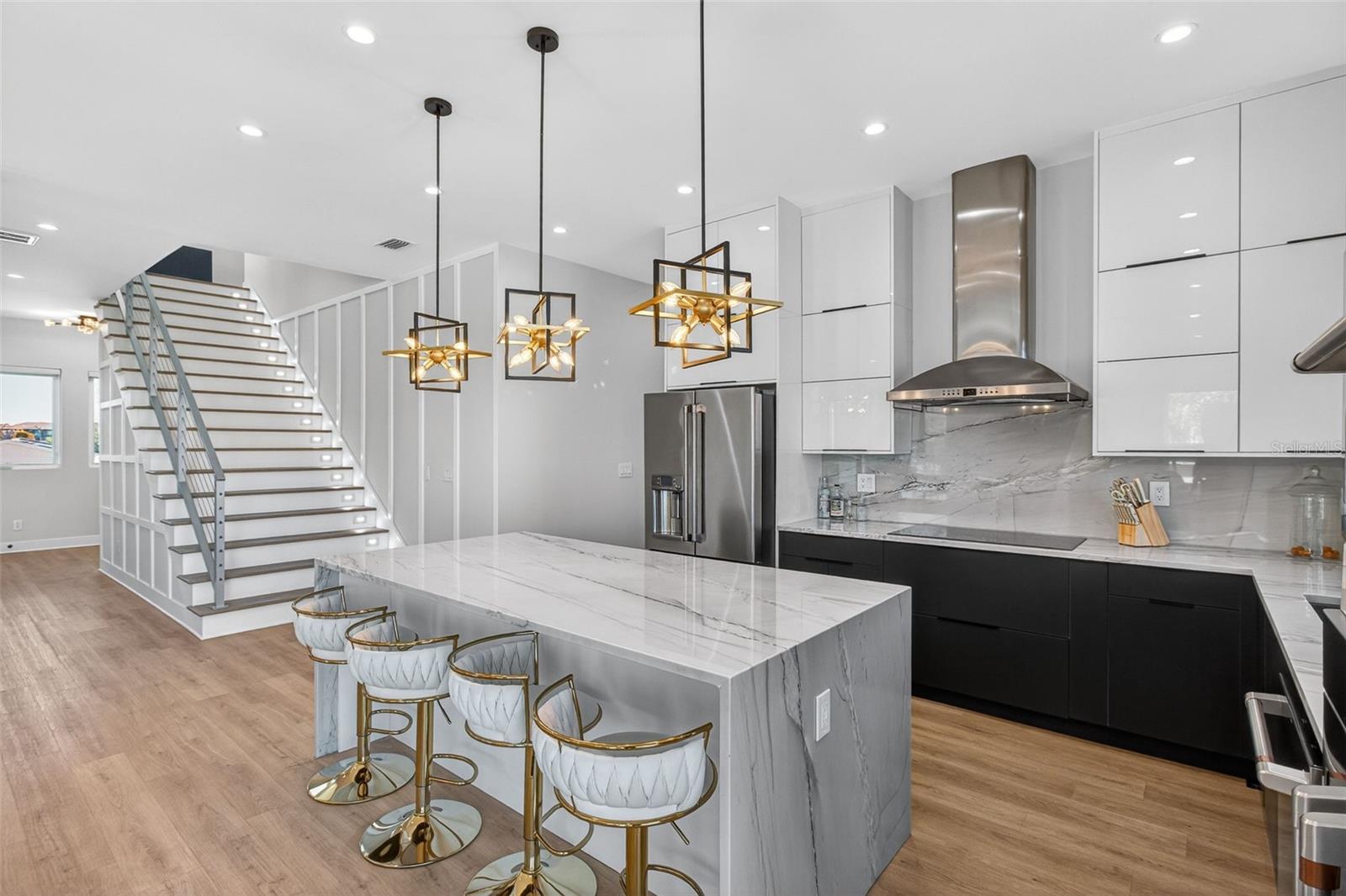 Image 10 of 59 For 301 79th Street S