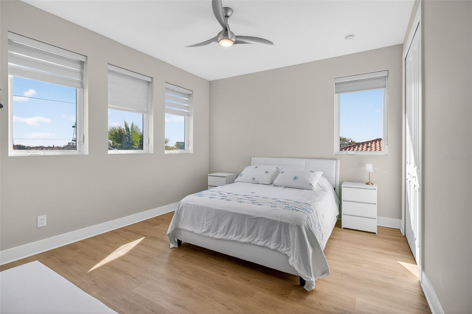 Image 22 of 59 For 301 79th Street S