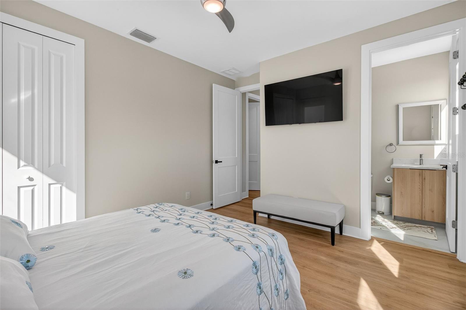 Image 23 of 59 For 301 79th Street S