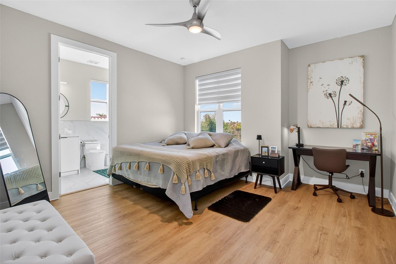 Image 25 of 59 For 301 79th Street S