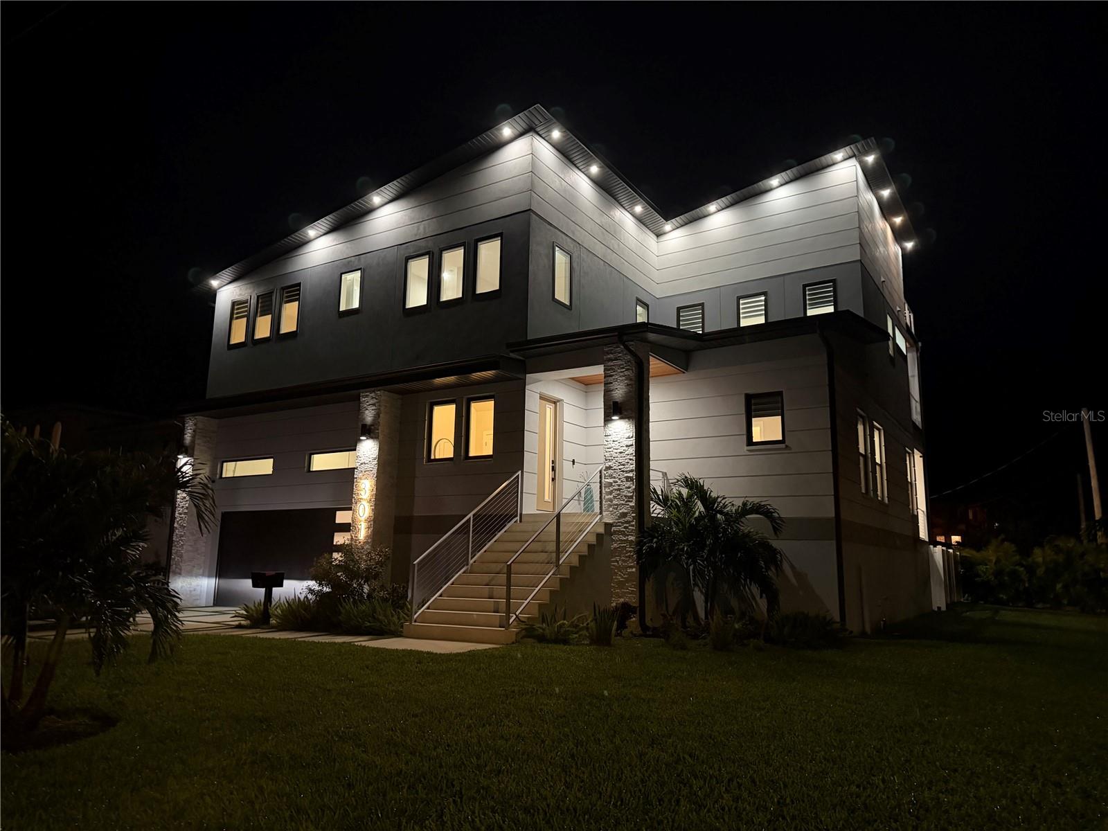 Image 3 of 59 For 301 79th Street S